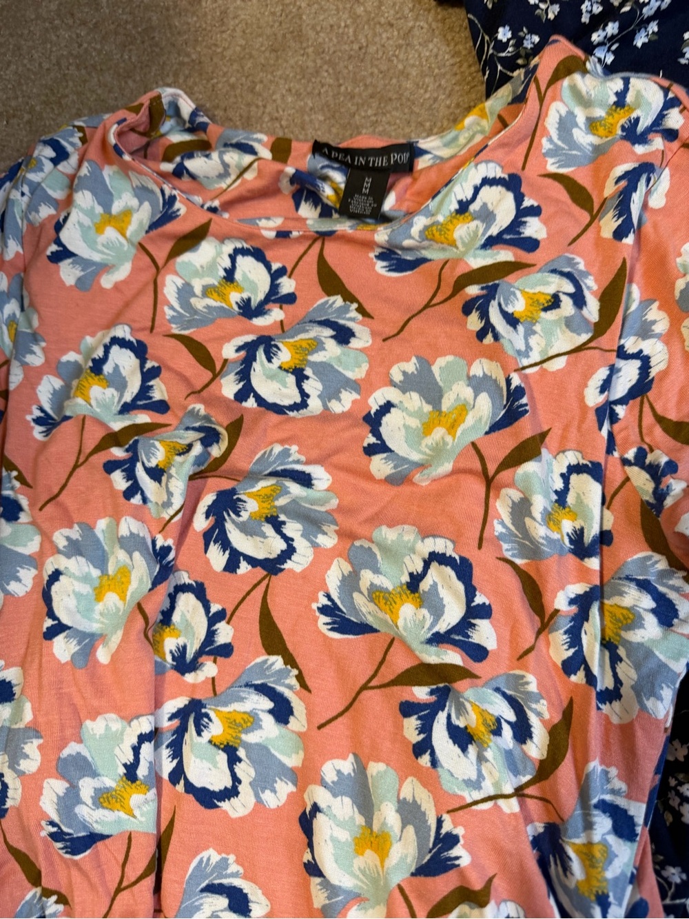 Motherhood/old navy Maternity Dress - Picture 4 of 7